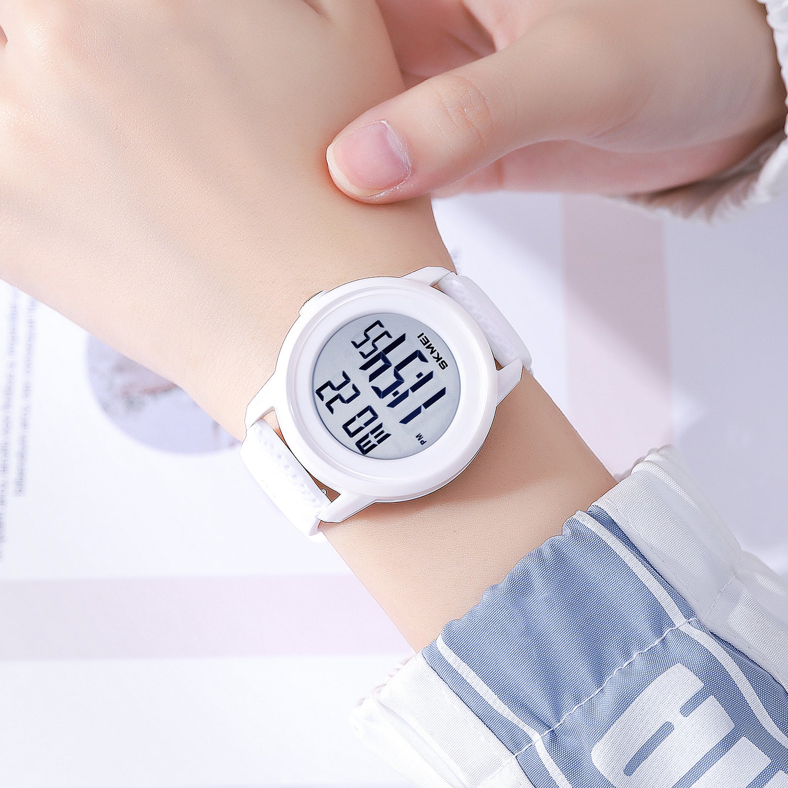 2218 Skmei reloj para mujer pulsera de resina - Image 10