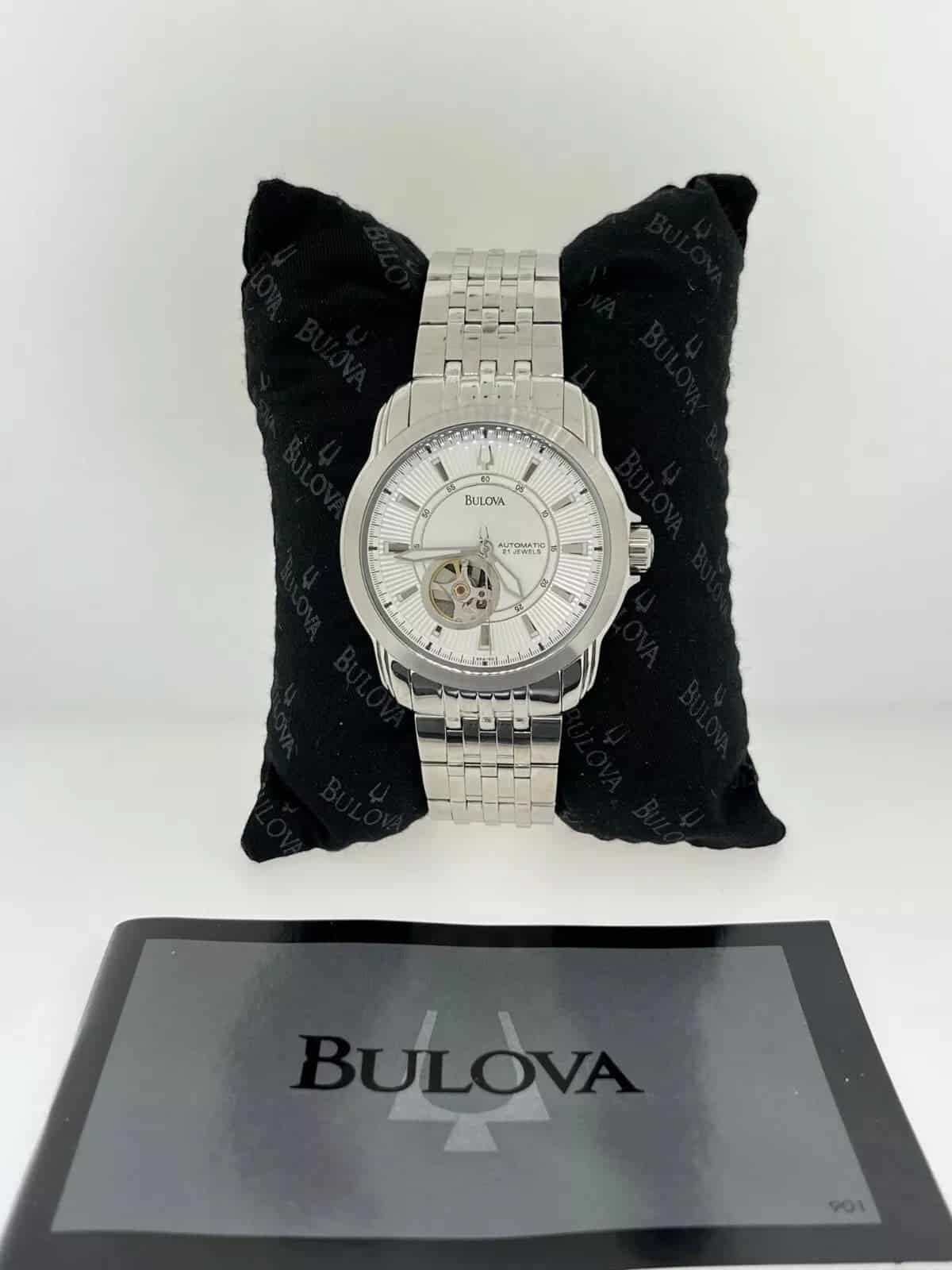 96A100 Reloj Bulova para caballero pulsera de acero inoxidable - Image 5