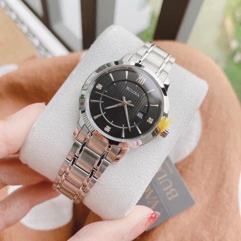 96D141 Reloj Bulova Diamond de hombre pulsera de metal - Image 2