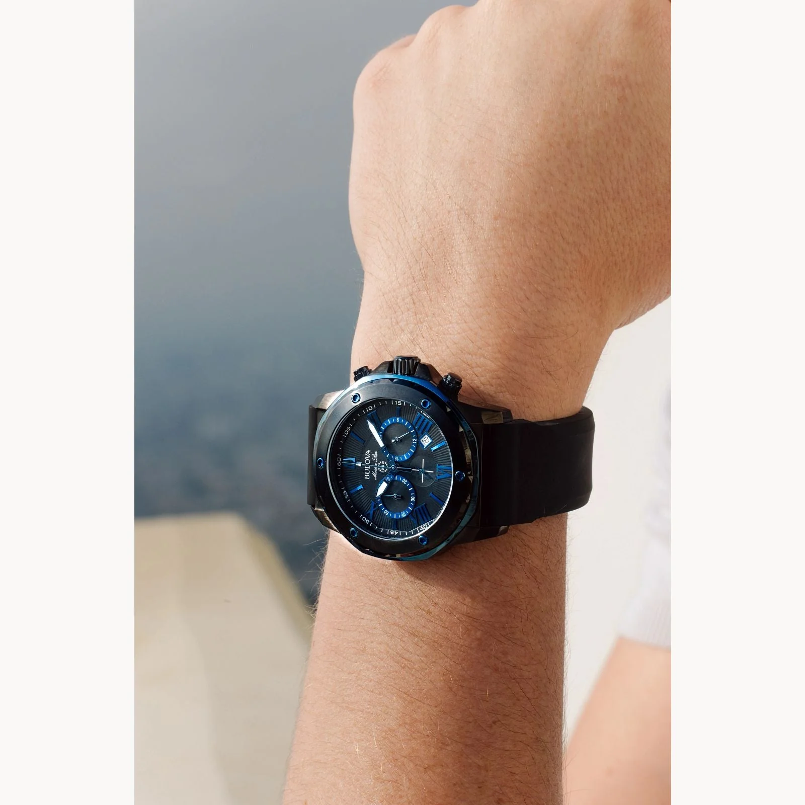 98B308 Reloj Bulova Marine Star de hombre pulsera de caucho 44 mm - Image 2