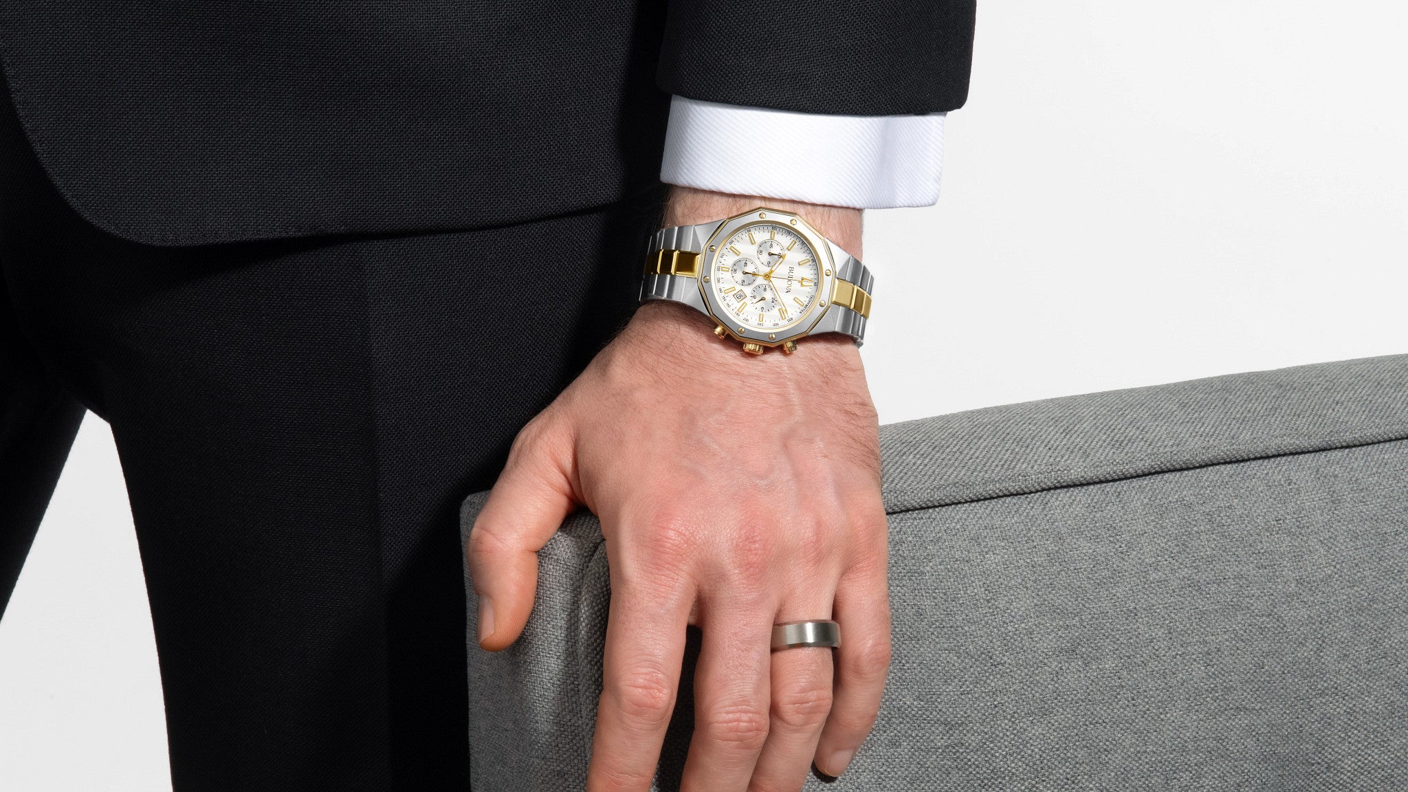 98B450 Reloj Bulova Prestige de hombre correa de metal - Image 2