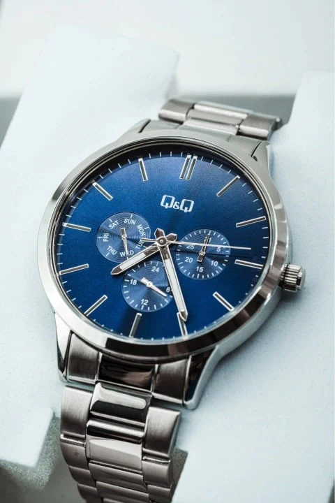 A01A-002PY Reloj QQ para Caballero - Image 2