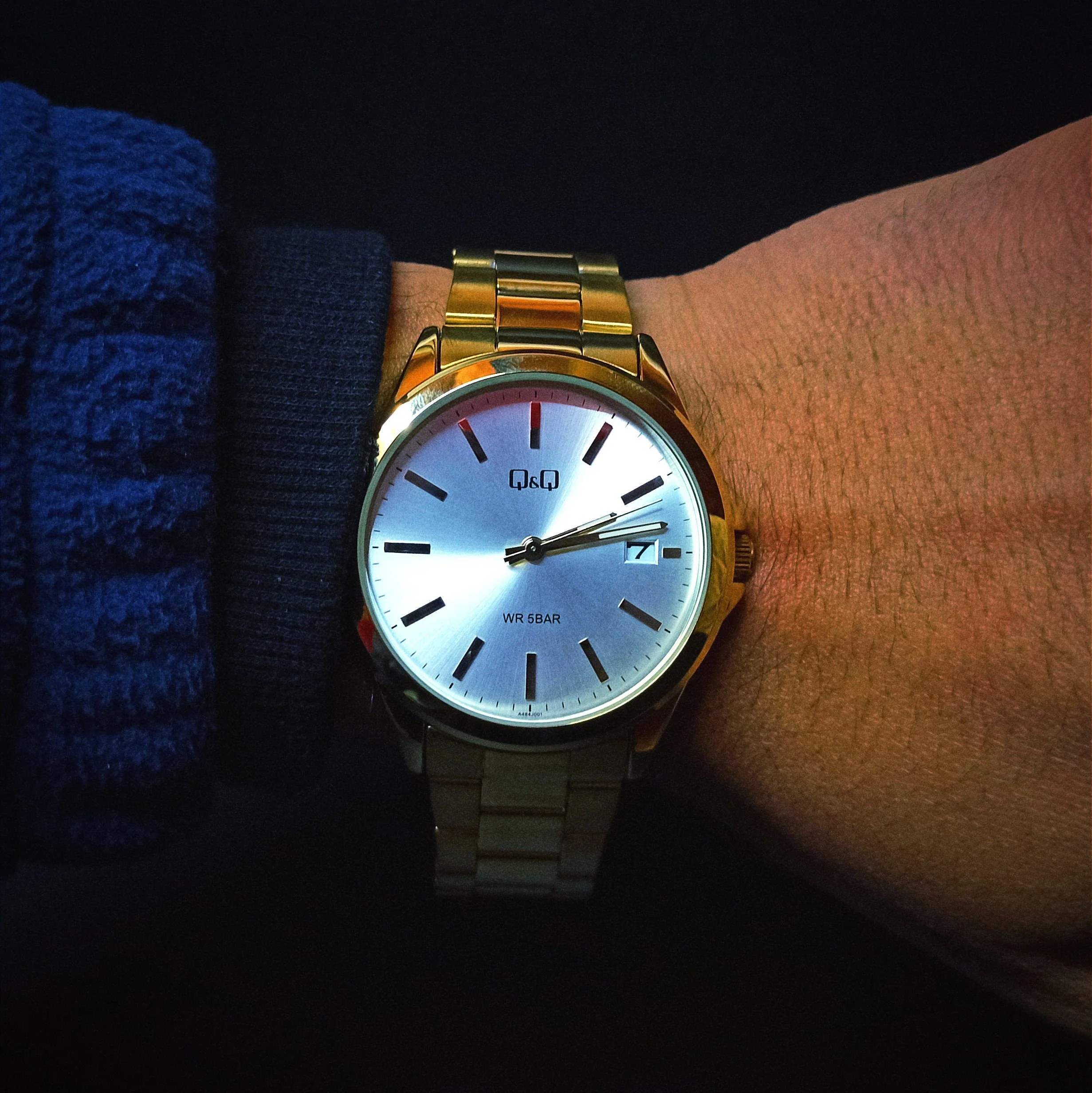 A484J001Y Reloj QQ para Hombre - Image 2