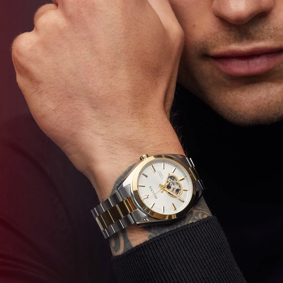 98A284 Reloj Bulova para Hombre Automático - Image 3