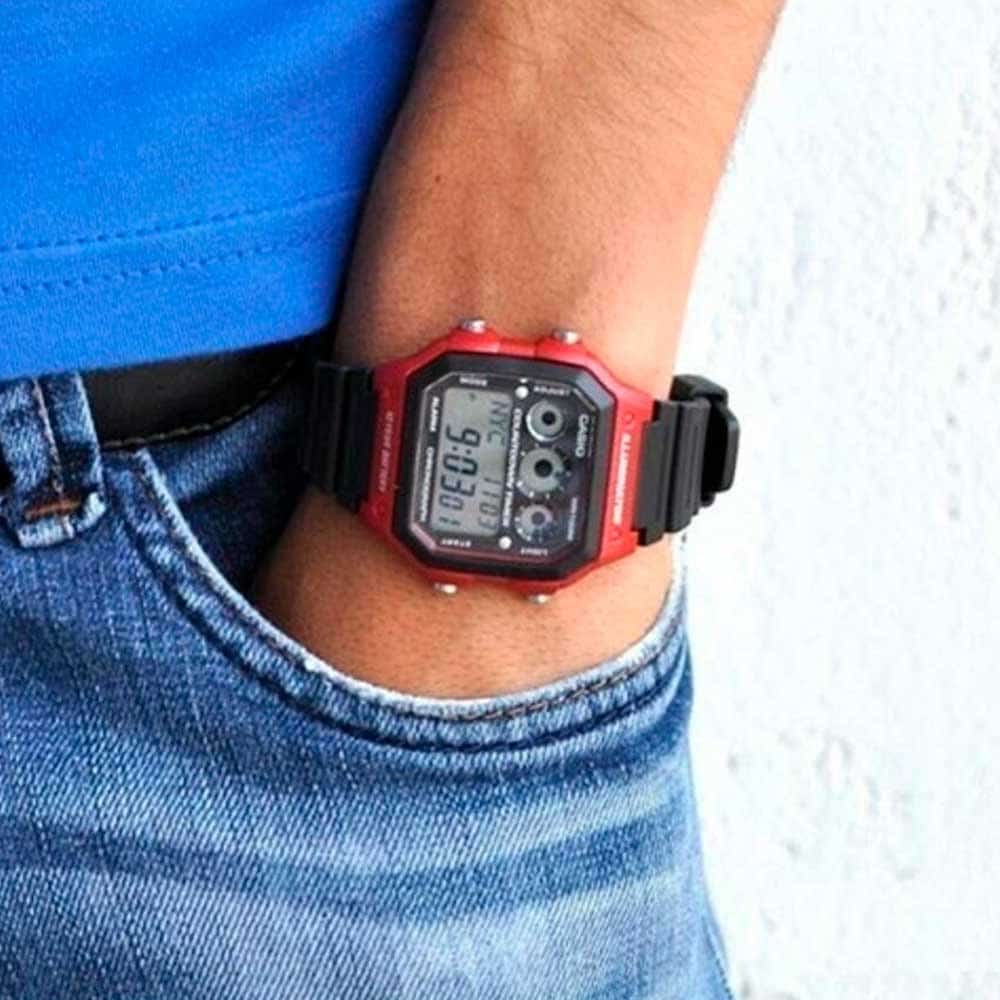 AE-1300WH-4AV Reloj Casio para Caballero, Illuminator 10 Años de Batería - Image 5