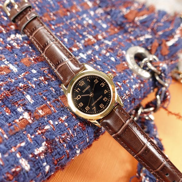 LTP-V001GL-1B Reloj Casio para Mujer - Image 3