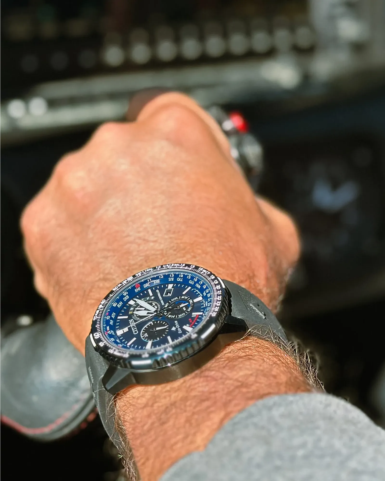 CB5006-02L Reloj Citizen Promaster de hombre correa de goma Eco-Drive - Image 4