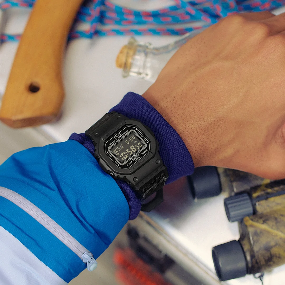 DW-5600MNC-1 Reloj G-Shock de hombre pulsera de tela - Image 13