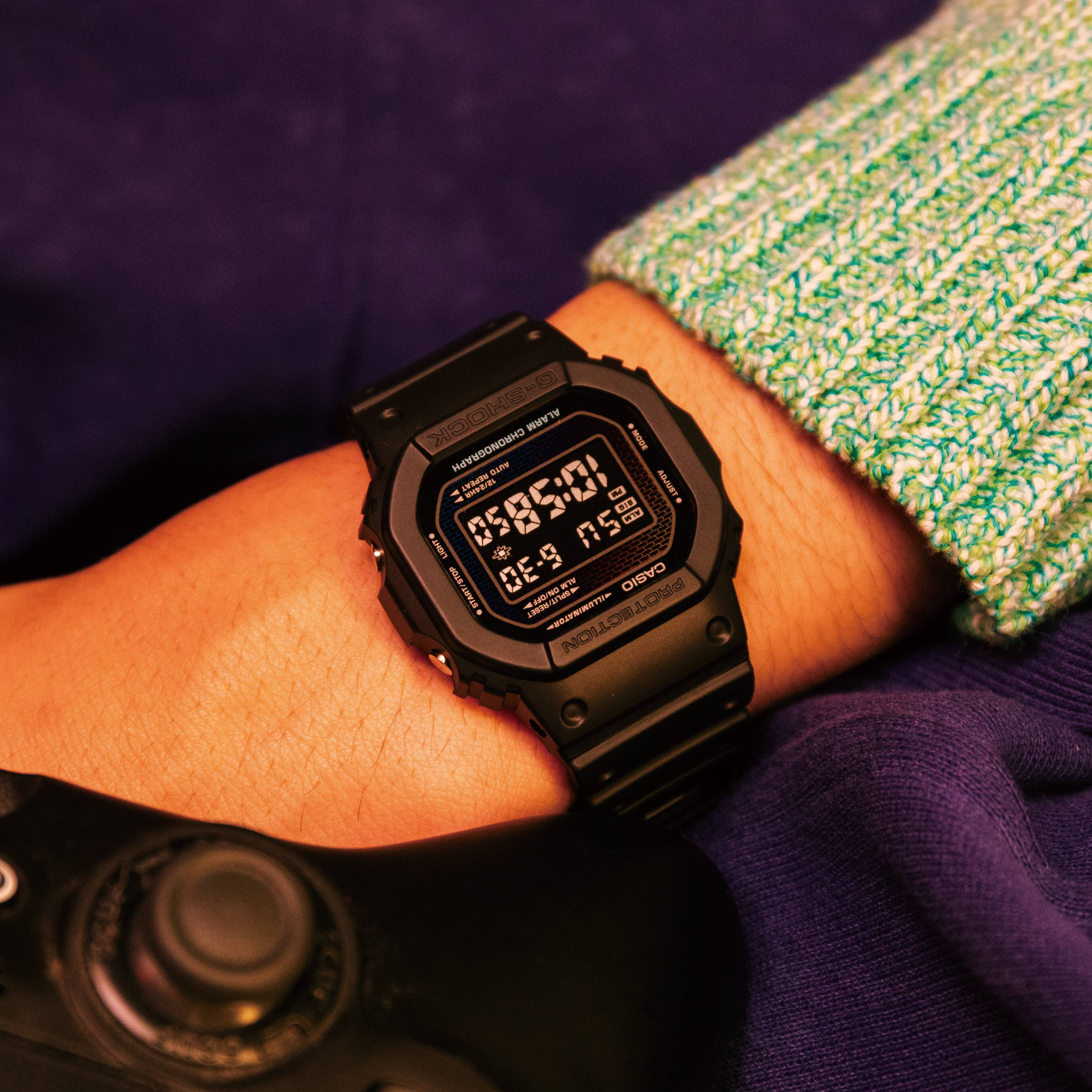 DW-5600RW-1 G-Shock reloj para caballero pulsera de resina - Image 6