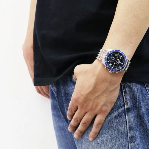 EFV-540D-1A2V Reloj Edifice para Hombre - Image 2