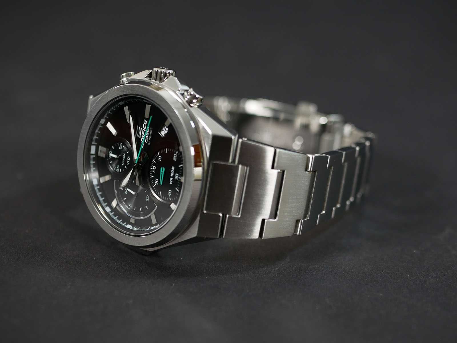 EFB-700D-1AVCF Reloj Edifice para Hombre cristal zafiro - Image 3
