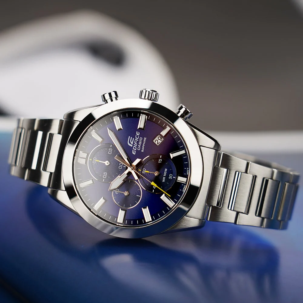 EFB-710D-2AV Edifice Reloj para Hombre cristal zafiro - Image 2