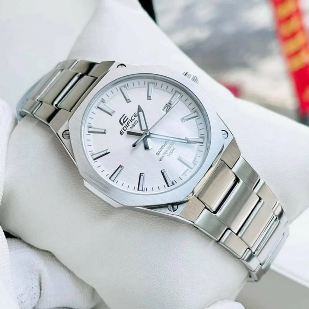 EFR-S108D-7AV Edifice Reloj para Hombre cristal zafiro - Image 4