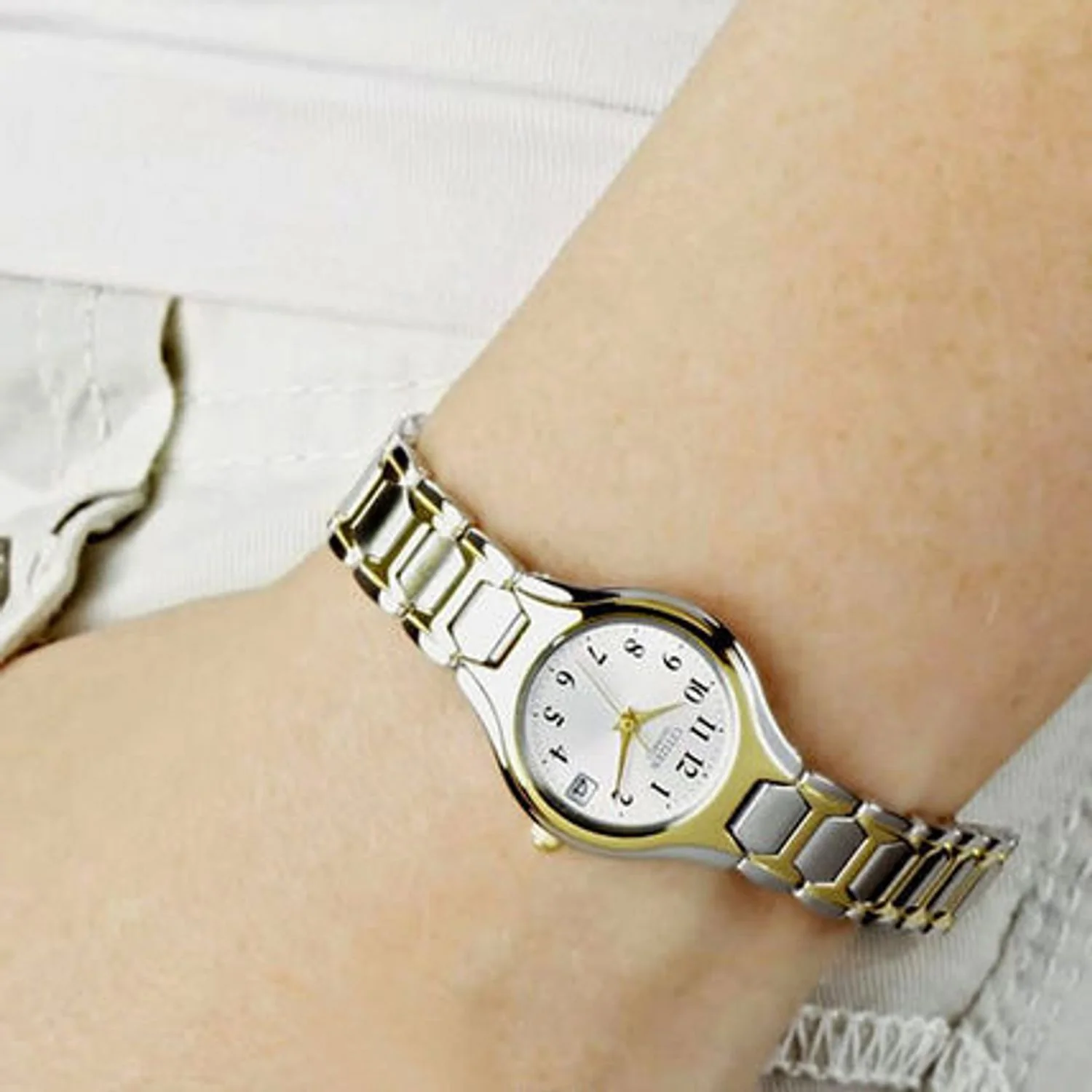 EU2254-51A Citizen Reloj para Mujer - Image 3