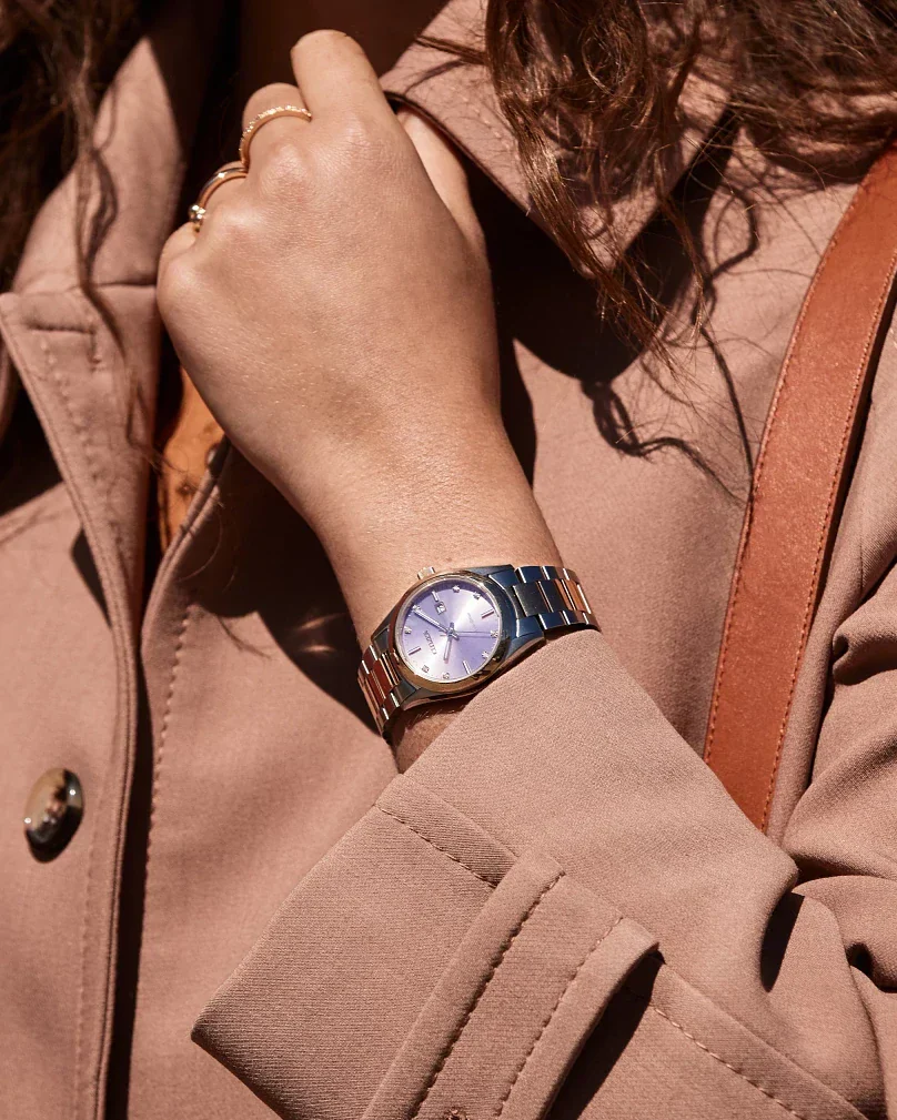 EW2706-58X Reloj Citizen Sport Luxury Eco-drive de mujer correa de acero inoxidable - Image 4