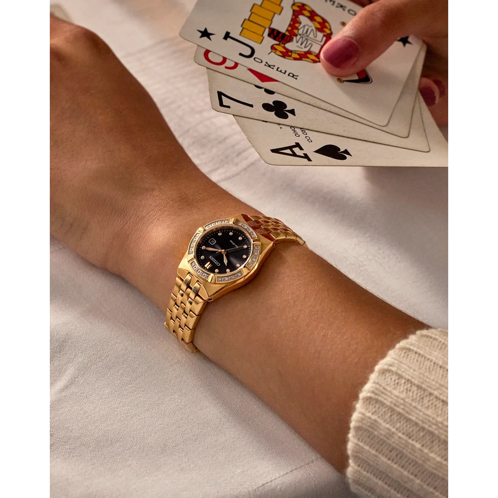 EW2712-55E Reloj Citizen Corso Eco-drive de dama pulsera de metal con diamantes incrustados 28 mm - Image 4