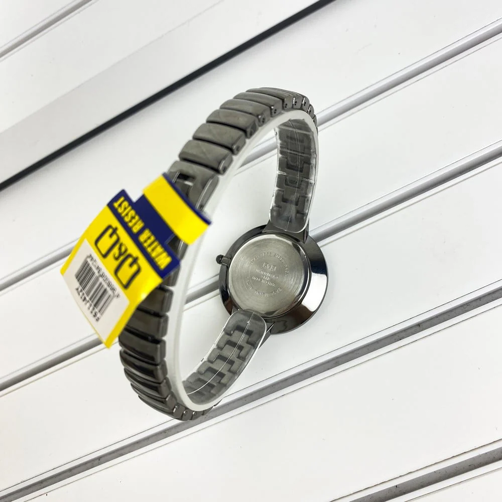 F611J412Y Reloj QQ para Mujer - Image 3