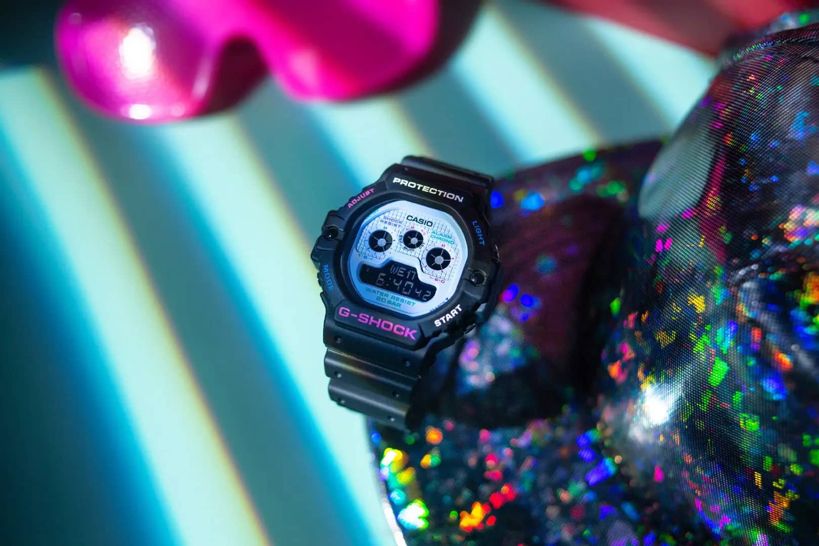 DW-5900DN-1 Reloj G-Shock para Mujer - Image 2