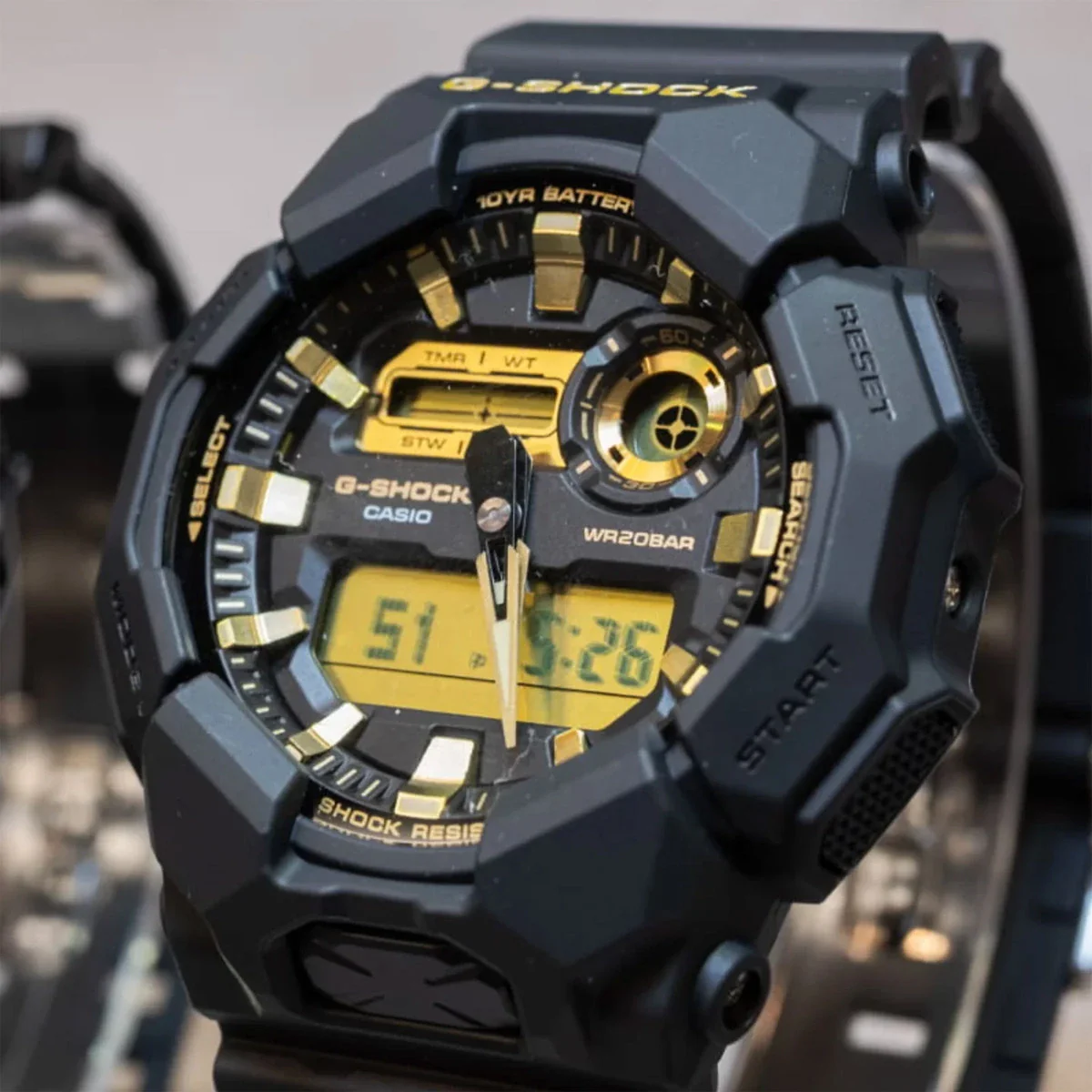 GA-010GB-1A9 Reloj G-Shock de hombre pulsera de caucho 10 años de batería - Image 2