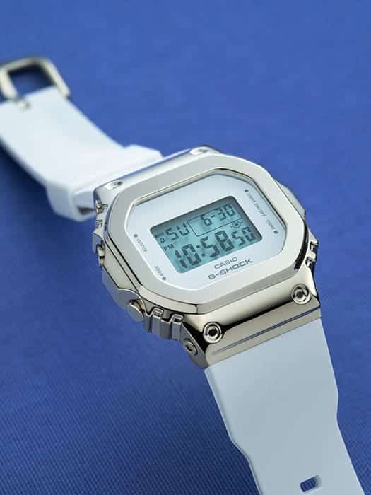 GM-S5600G-7 Reloj G-Shock para Mujer - Image 5