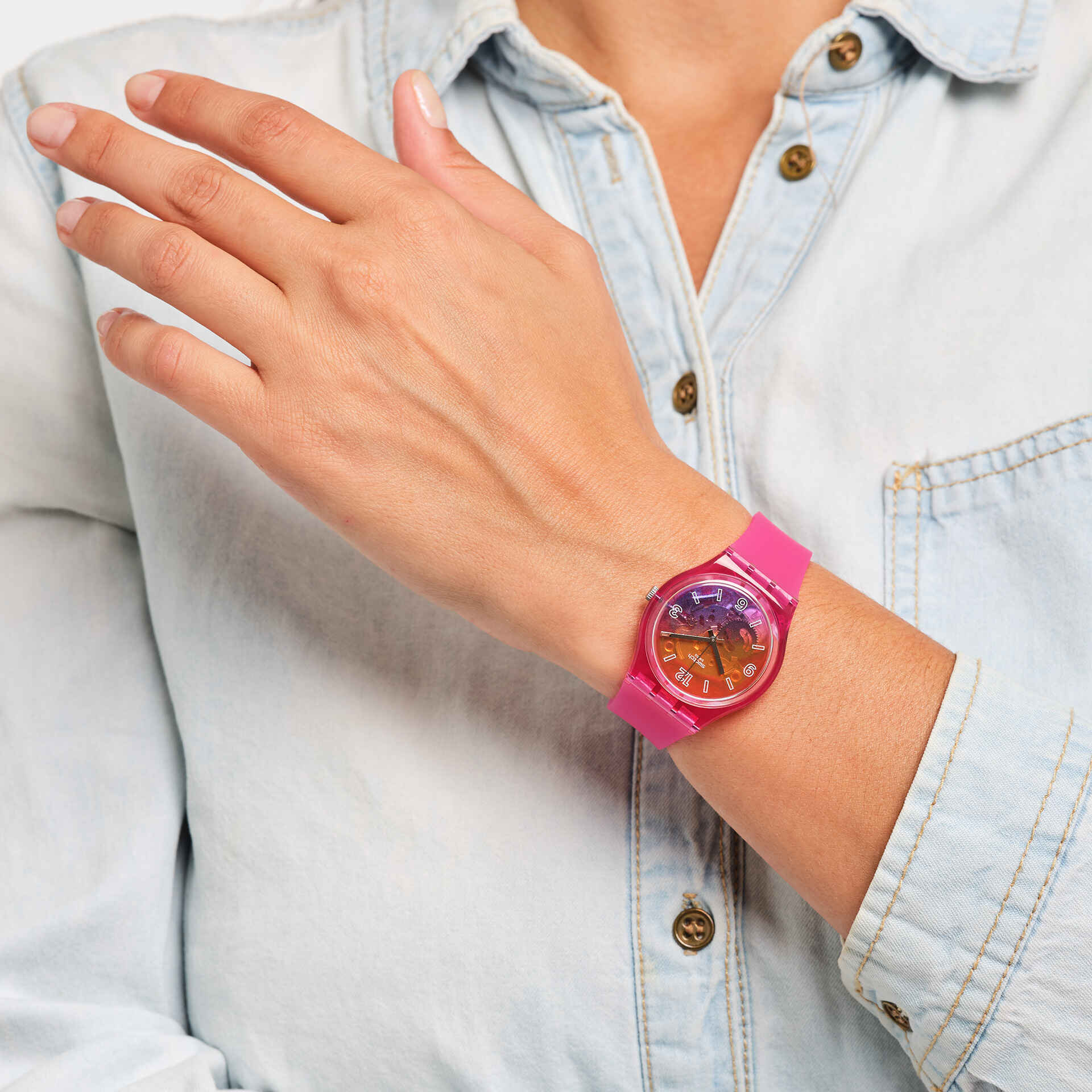 GP174 Reloj Swatch Orange Disco Fever de mujer banda de resina - Image 4