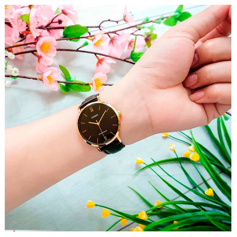 LTP-VT01GB-1B Reloj Casio para Mujer - Image 3