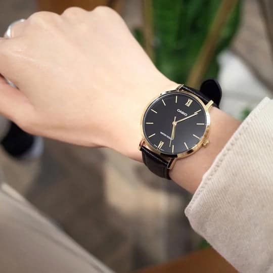 LTP-VT01GL-1B Reloj Casio para Mujer - Image 3