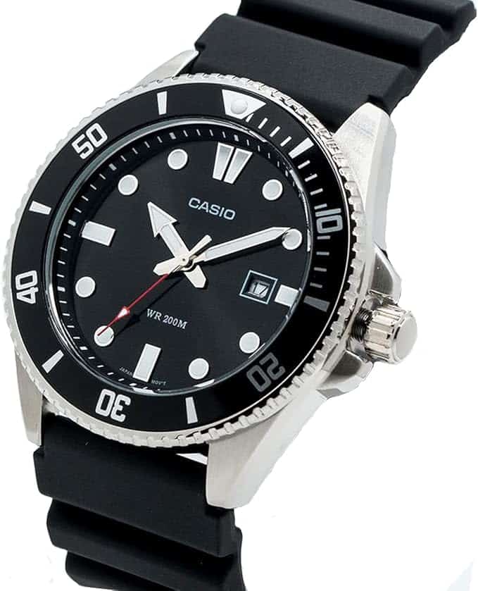 MDV-10-1A1V Reloj Casio Análogo para Hombre con Correa de Caucho - Image 4