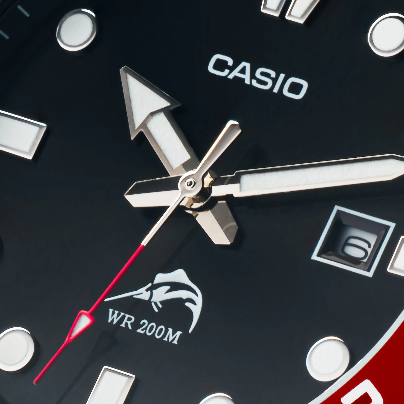 MDV-106DD-1A2CF Reloj Casio Marlin Duro de hombre pulsera de metal - Image 2