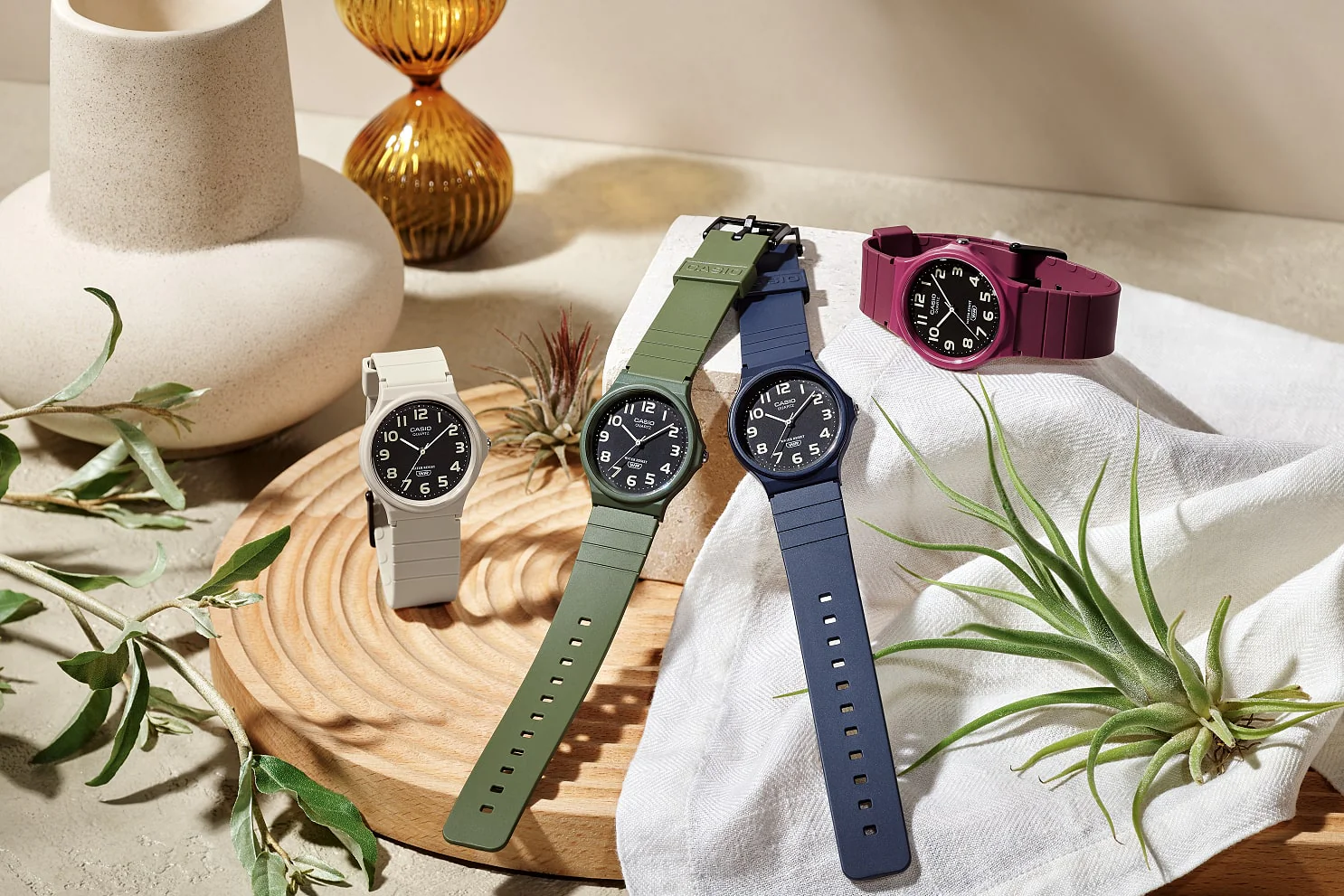 MQ-24UC-2B Reloj Casio Unisex - Image 2