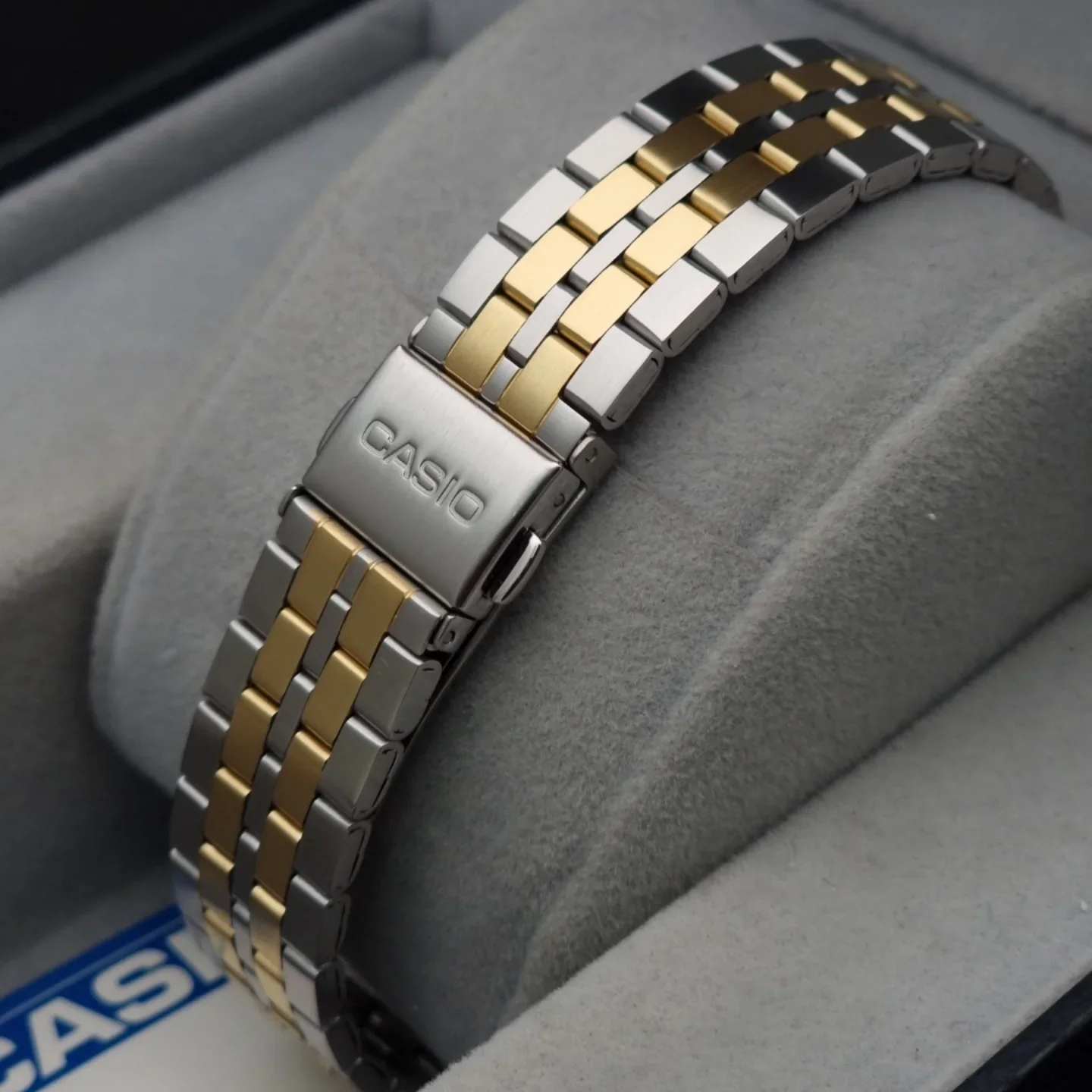 MTP-B145SG-7AV Reloj Casio de hombre pulsera de metal - Image 2