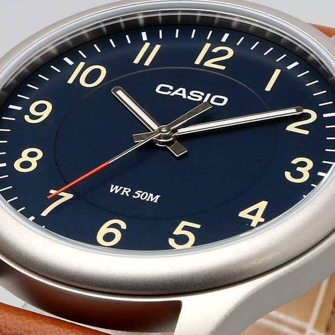 MTP-B160L-2BV Casio Reloj Para Hombre Banda de Cuero - Image 2