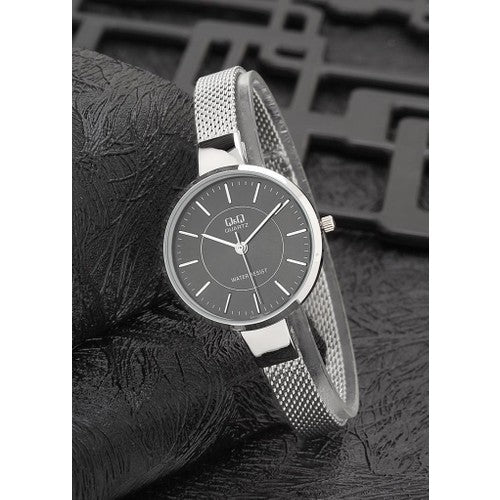 QA17J202Y Reloj QQ para Dama - Image 2
