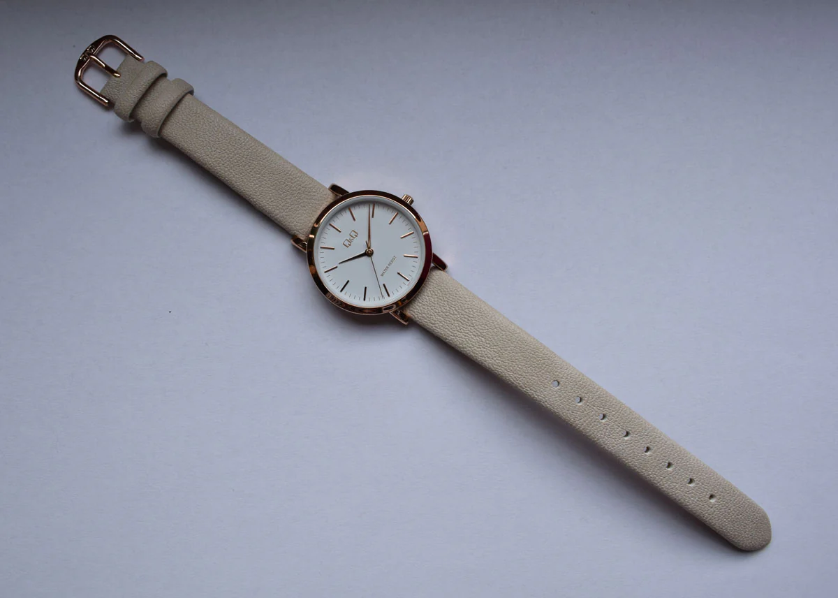 QZ87J111Y Reloj QQ para Mujer - Image 2