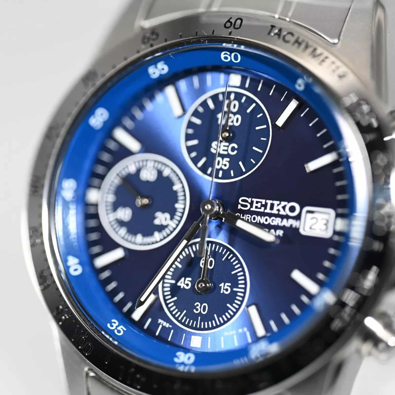SBTQ071 Reloj Seiko para Caballero con Esfera Azul y pulsera de acero inoxidable - Image 4