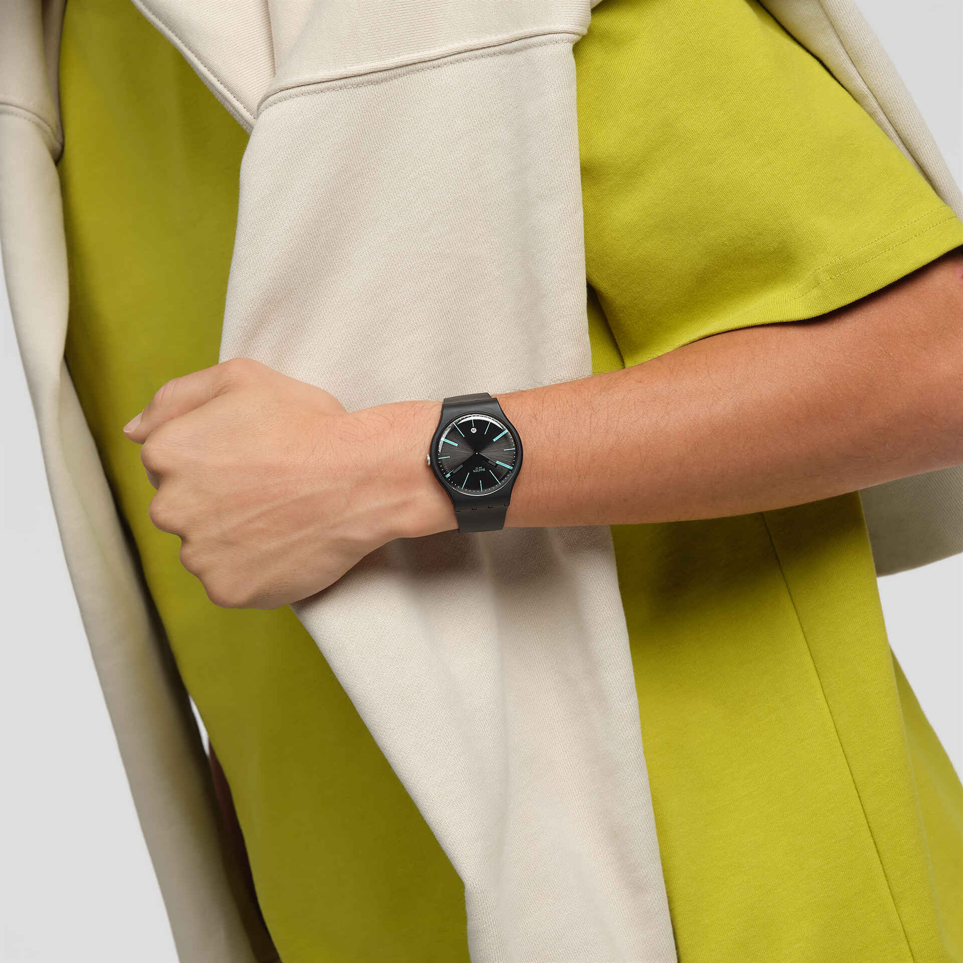 SO29B404 Reloj Swatch A Dash of Green Unisex correa de resina - Image 2