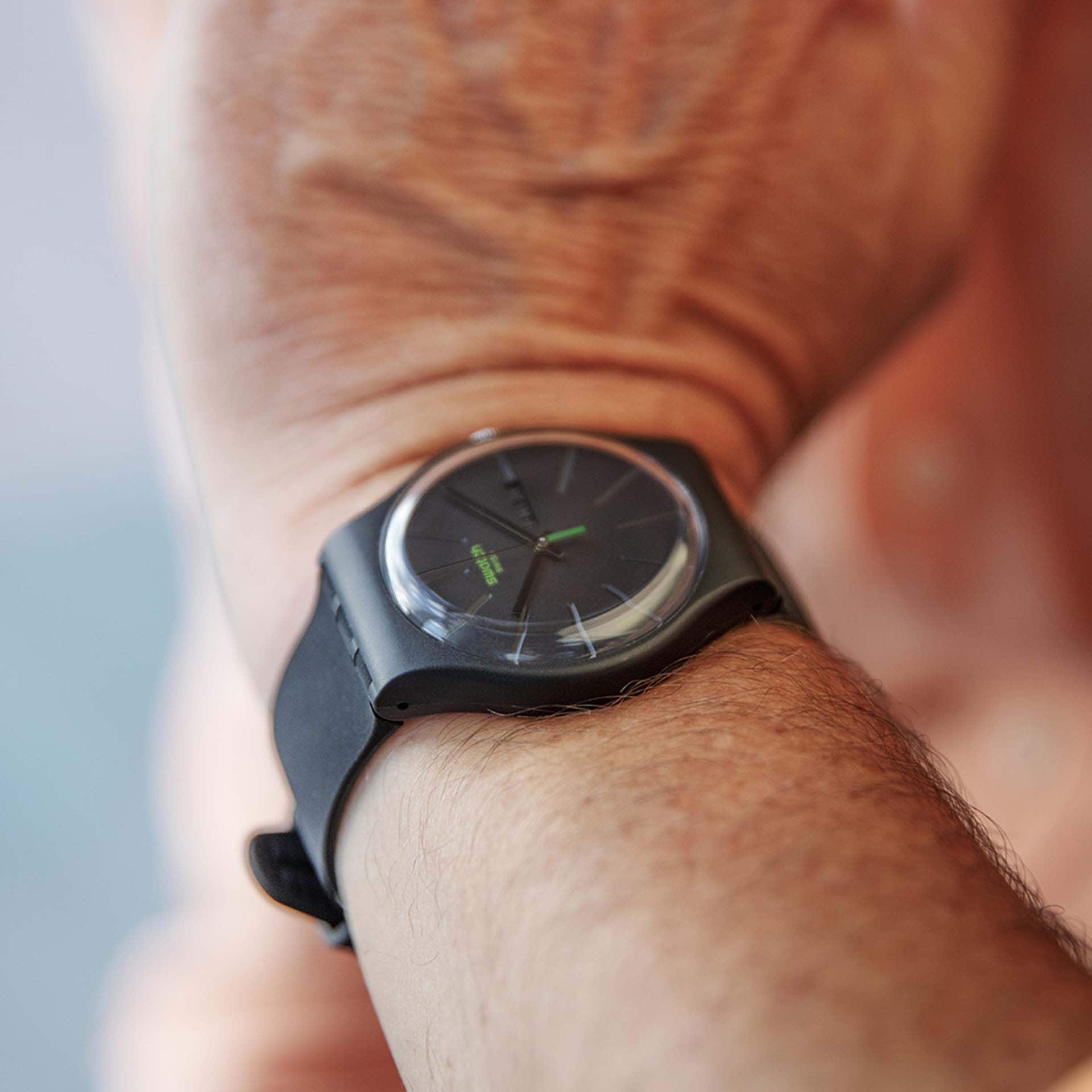SO29B700 Reloj Swatch Neuzeit de hombre pulsera de silicona - Image 4