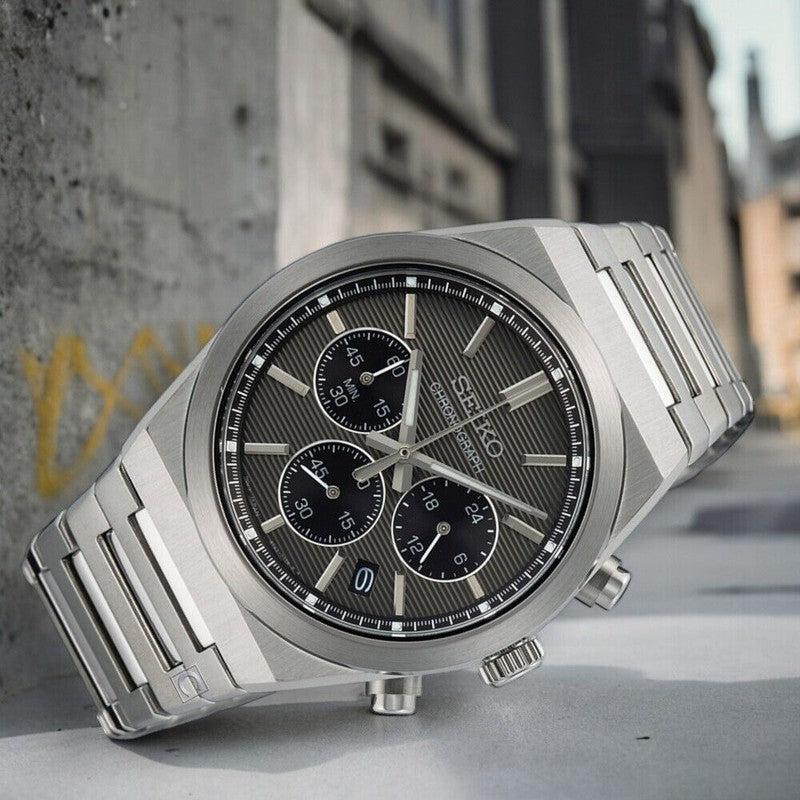 SSB455P1 Seiko Classic Chronograph de hombre pulsera de metal - Image 2