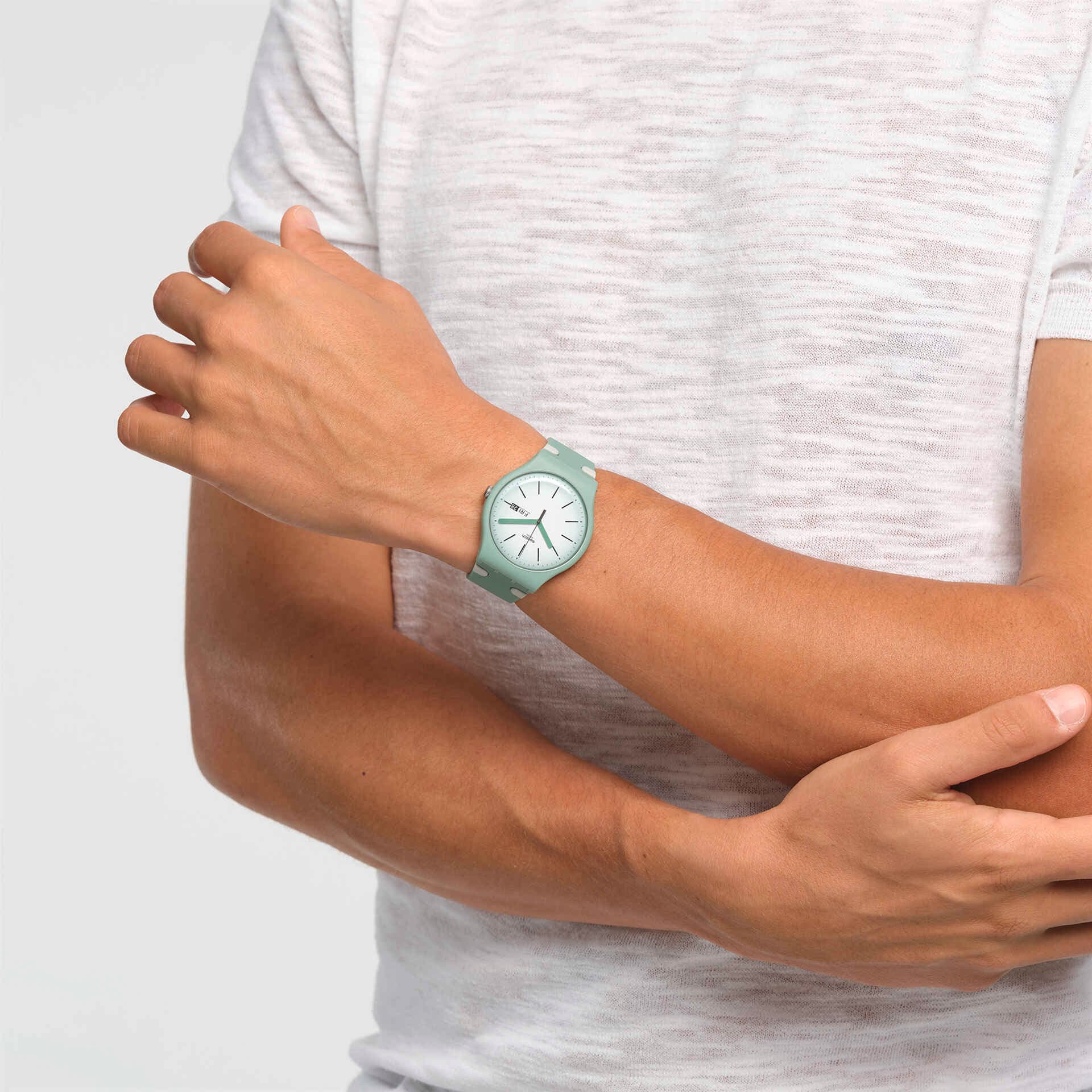 SUOG712 Reloj Swatch Meet me at the Myrtl unisex correa de resina - Image 2
