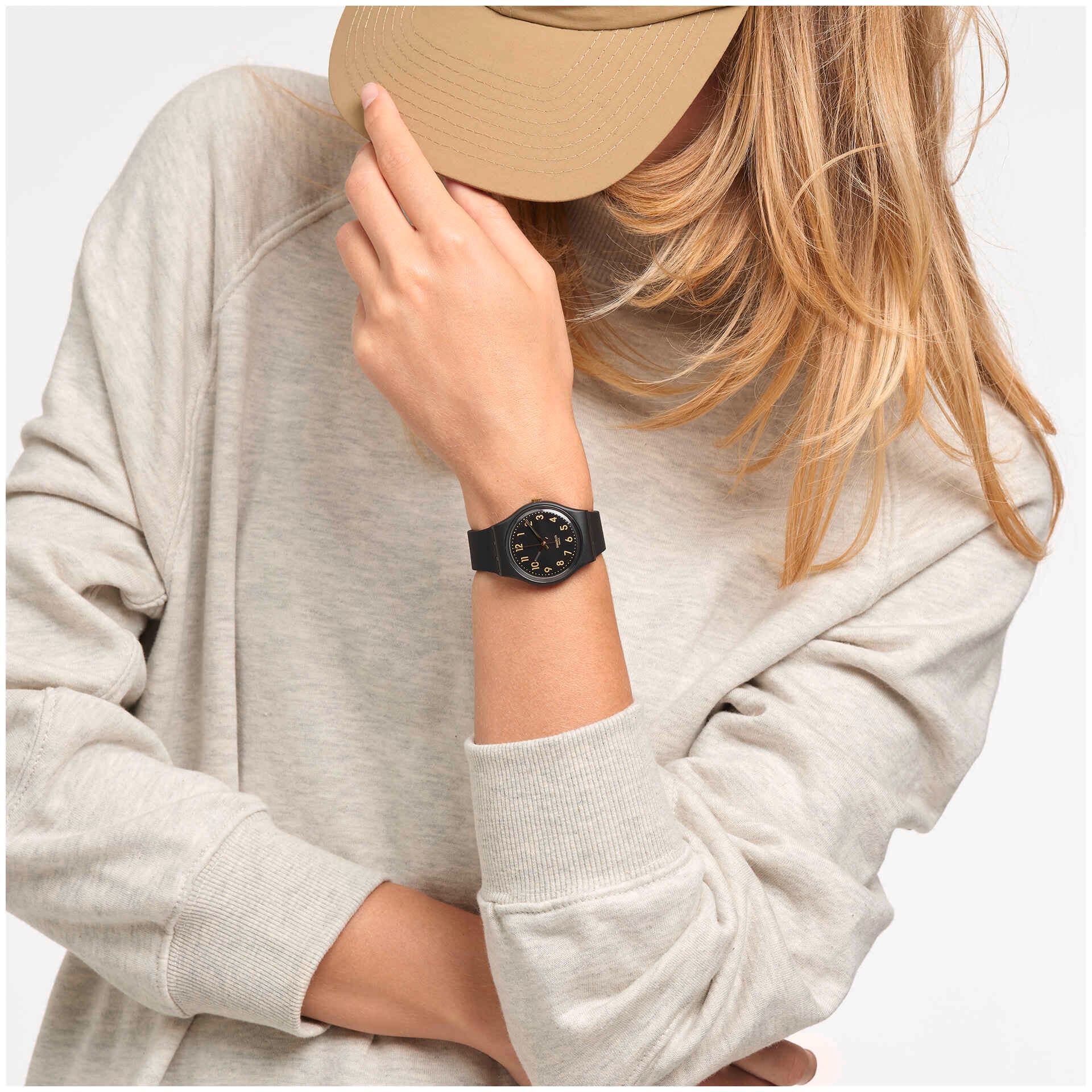 GB274 Reloj Swatch Golden Tag Unisex - Image 5