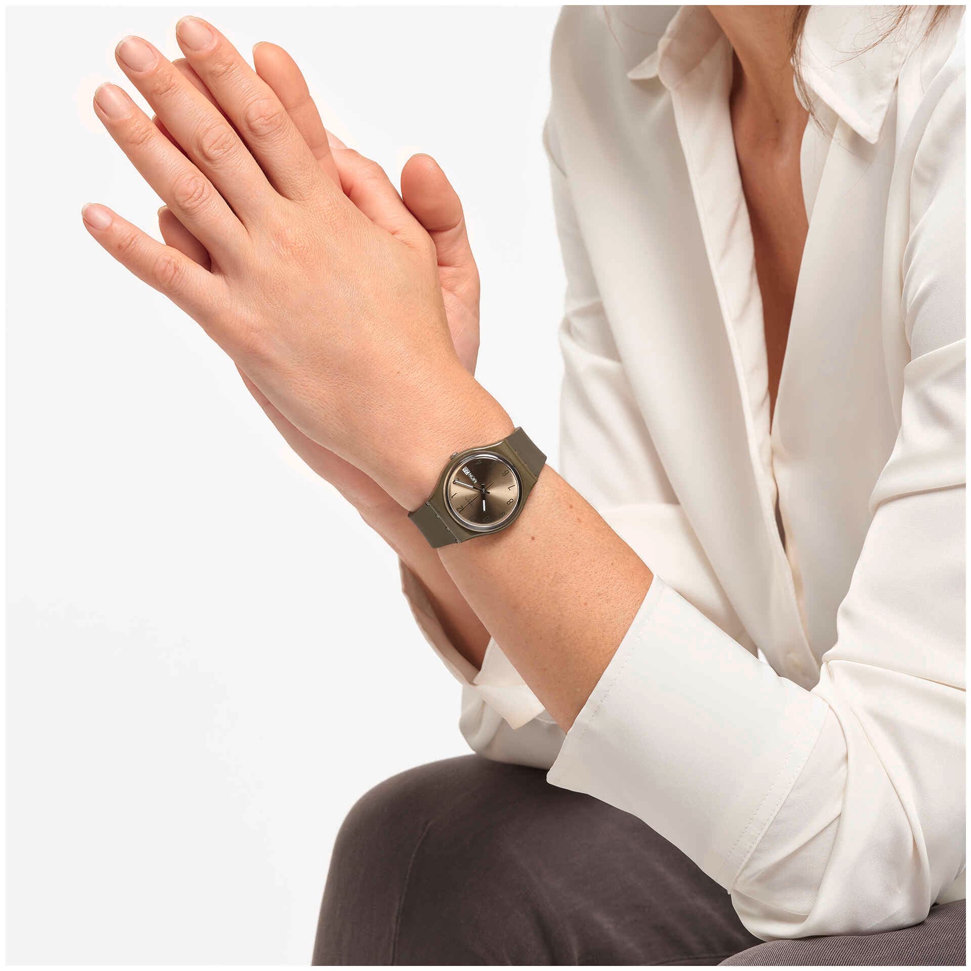 GG712 Reloj Swatch Pearly Green Unisex - Image 6