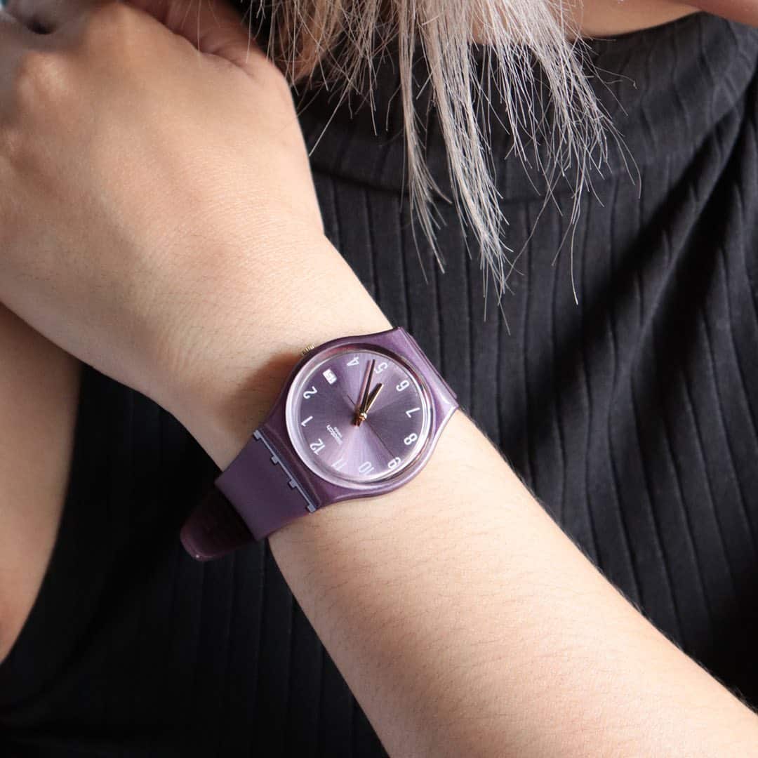 GV403 Reloj Swatch Pearlypurple para Dama - Image 7