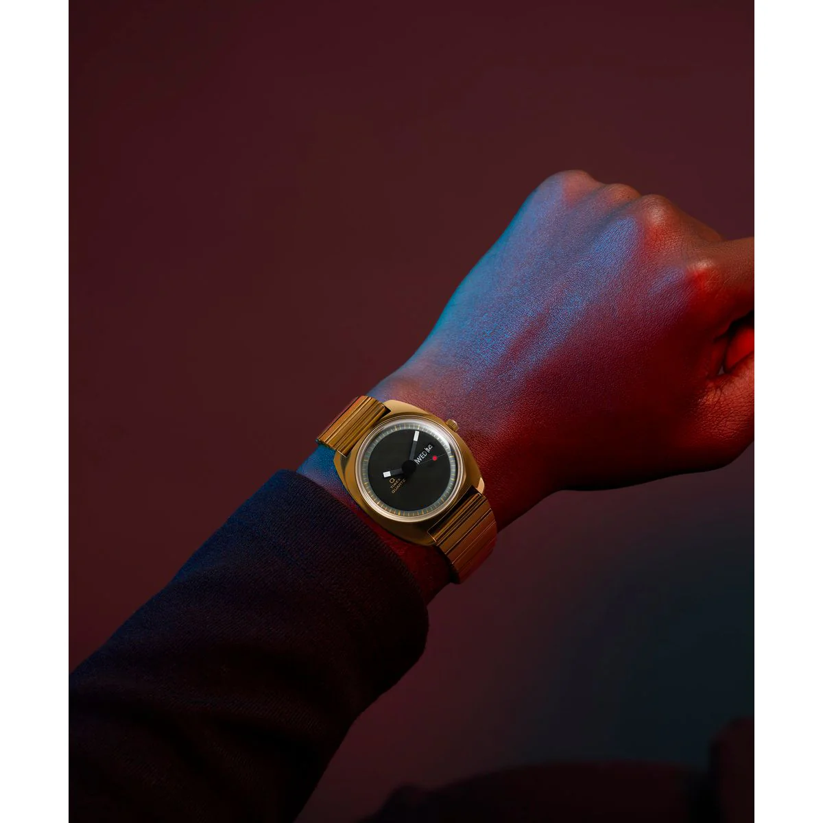 TW2Y34400 Reloj Q Timex de hombre correa de metal - Image 3