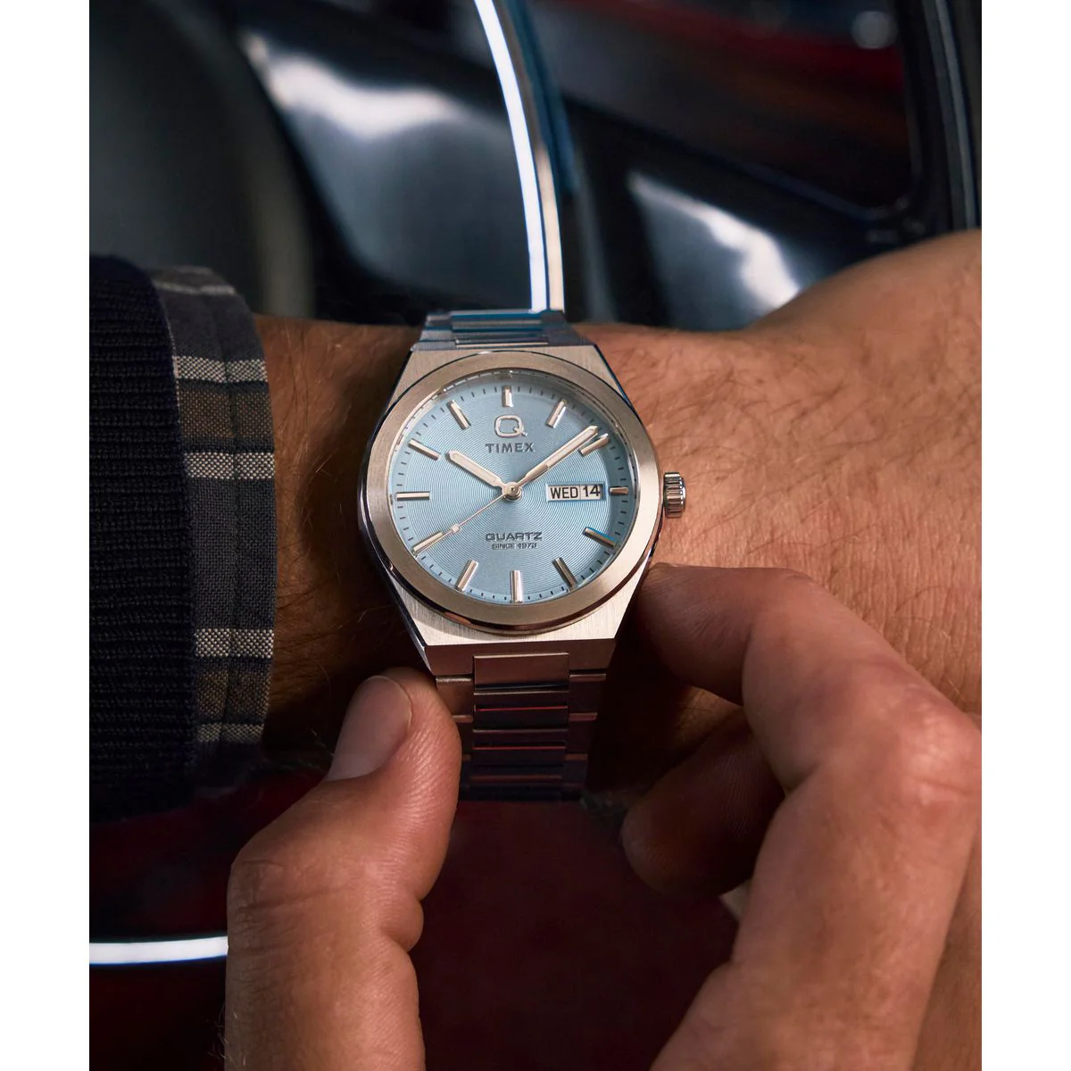 TW2Y35200 Reloj Timex Q Continental de hombre correa de metal - Image 2