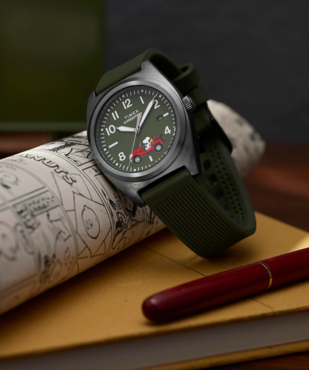 TW2Y52500 Reloj Timex Expedition Snoopy Road de hombre correa de silicona - Image 4
