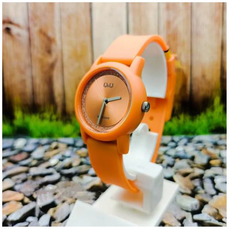 VS49J011Y Reloj QQ para Mujer - Image 3