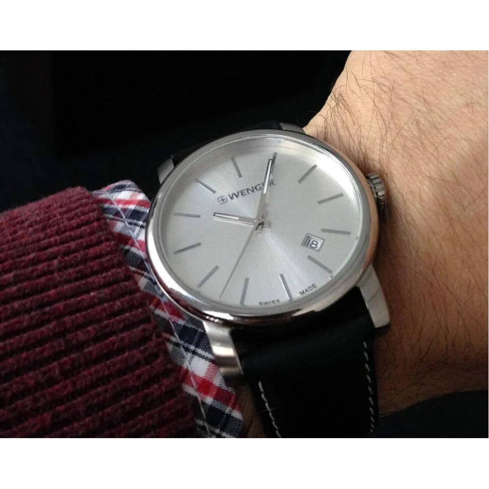 01.1041.122 Reloj Wenger para Hombre - Image 4